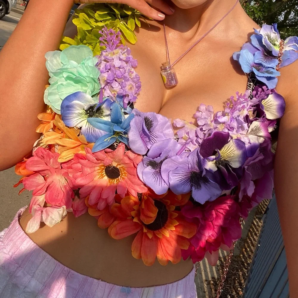 Rainbow flower top I made for pride month 🏳️🌈💕 size xs - Picture 1 of 4